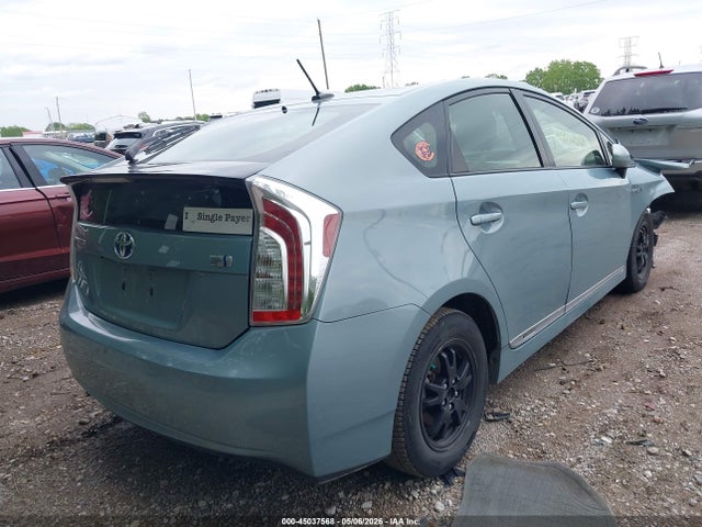 Toyota Prius Three