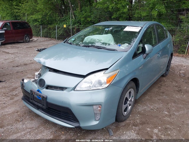 Toyota Prius Three