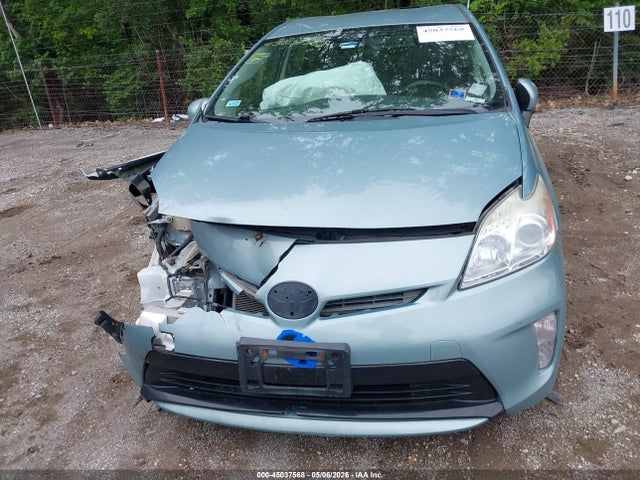Toyota Prius Three