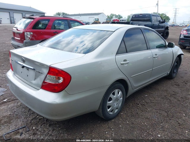 Toyota Camry Le