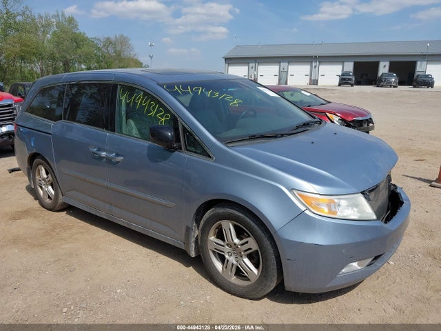 Salvage Honda Odyssey Image