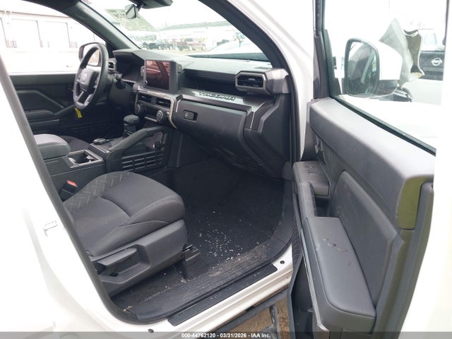 Toyota Tacoma Sr5