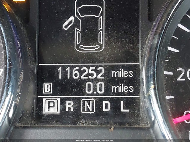 Nissan Rogue S
