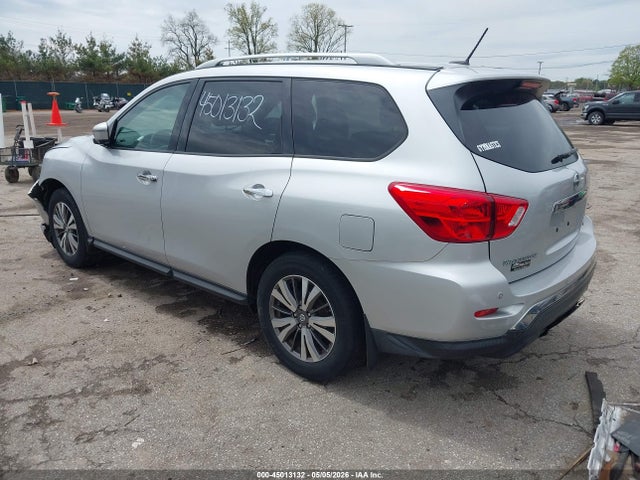 Nissan Pathfinder Sl