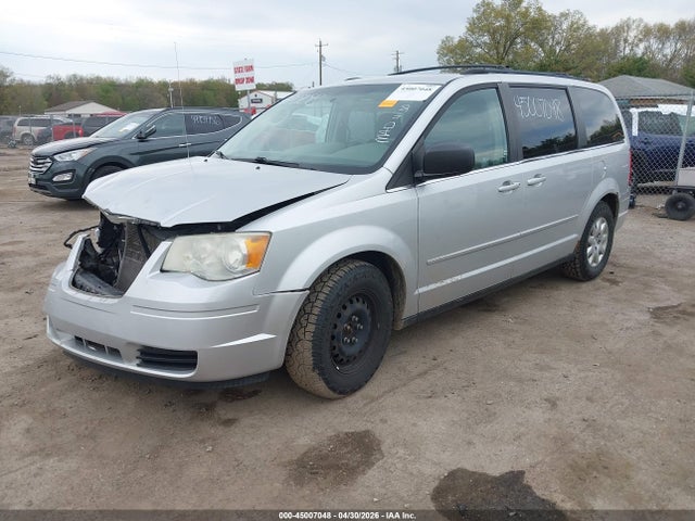 Chrysler Town & Country Lx