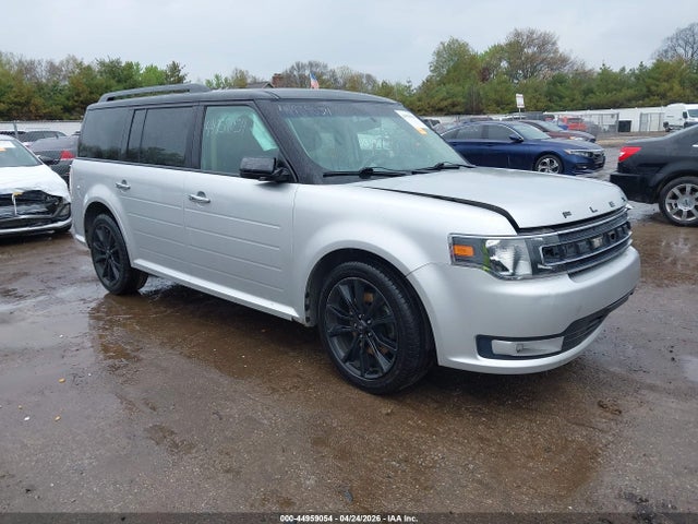 Salvage Ford Flex Image