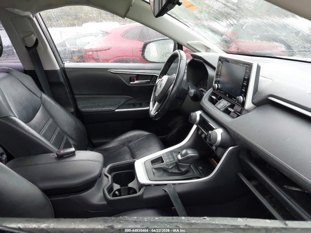 Toyota RAV4 Xle Premium