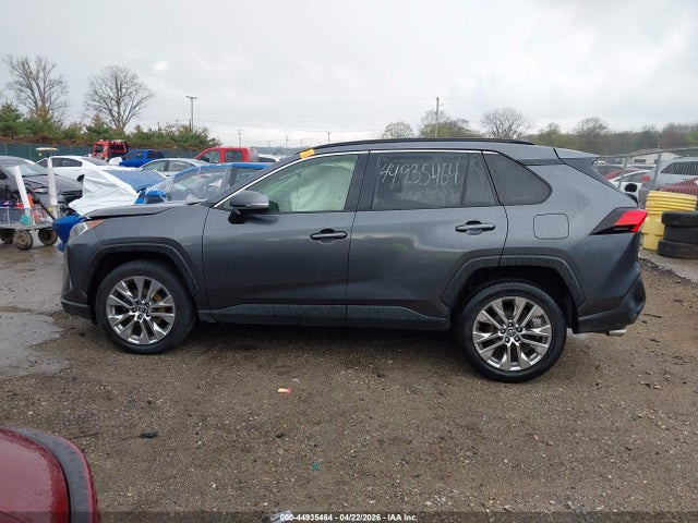 Toyota RAV4 Xle Premium