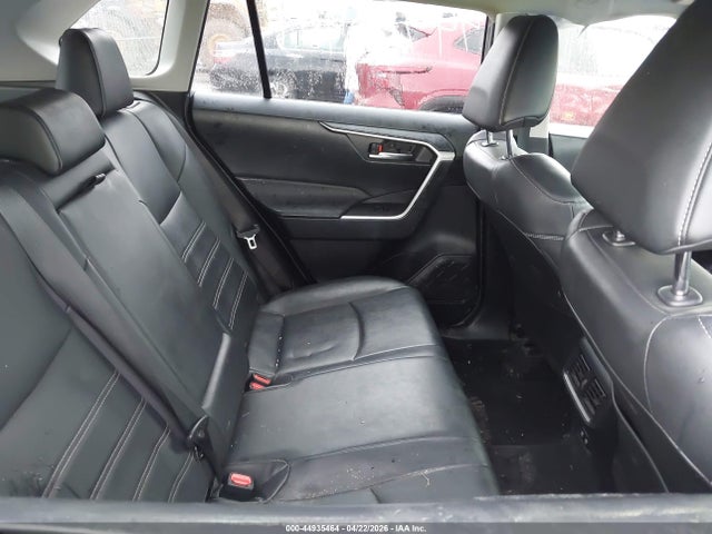 Toyota RAV4 Xle Premium