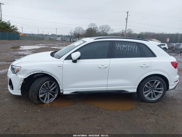 Audi Q3 Premium Plus 45 Tfsi S Line Quattro Tiptronic