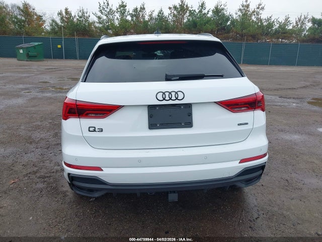 Audi Q3 Premium Plus 45 Tfsi S Line Quattro Tiptronic