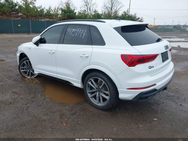 Audi Q3 Premium Plus 45 Tfsi S Line Quattro Tiptronic