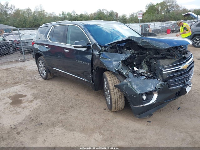 Salvage Chevrolet Traverse Image