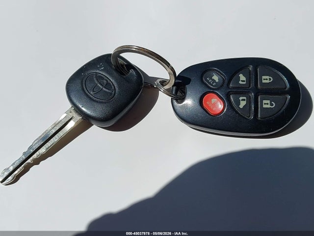 Toyota Sienna Xle
