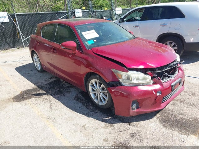 Salvage Lexus Ct Image