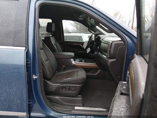 Chevrolet Silverado 3500 4wd  Standard Bed High Country