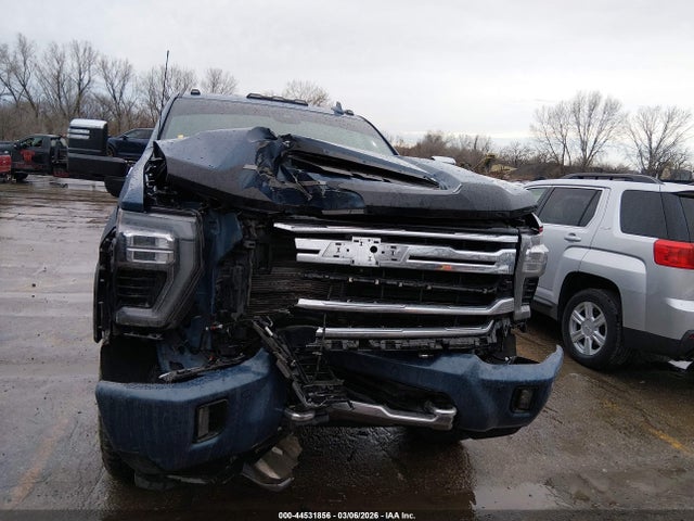 Chevrolet Silverado 3500 4wd  Standard Bed High Country