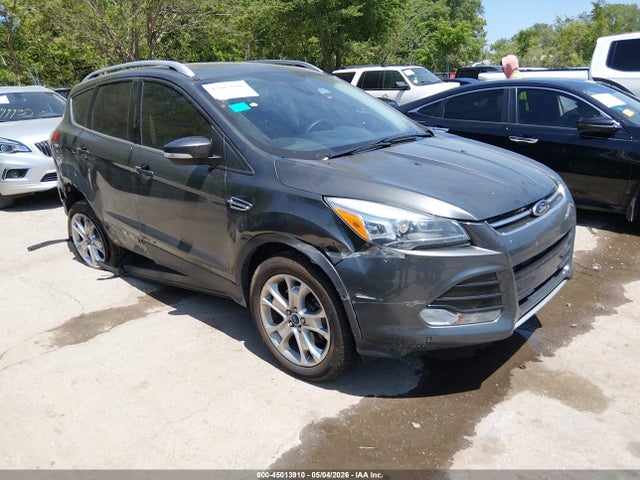 Salvage Ford Escape Image