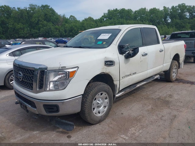 Nissan Titan Sv Gas