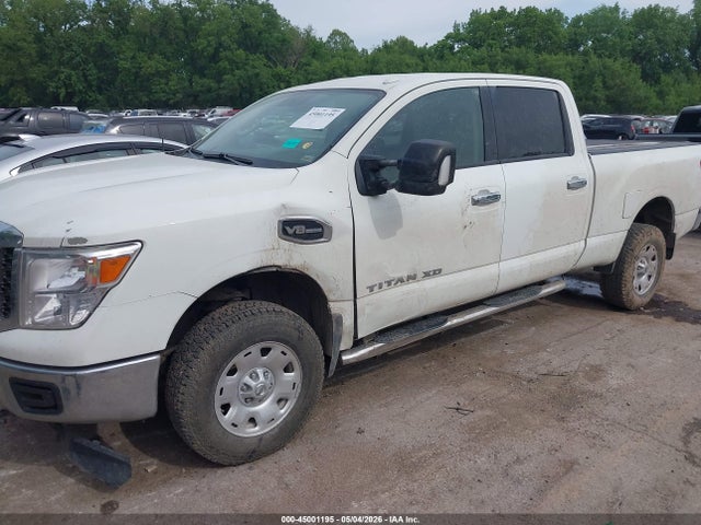 Nissan Titan Sv Gas