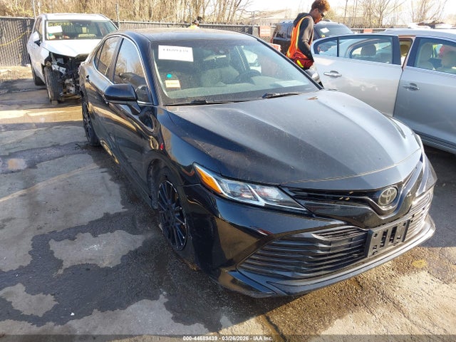 Salvage Toyota Camry Image