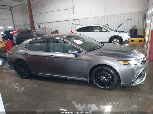 Toyota Camry Xse