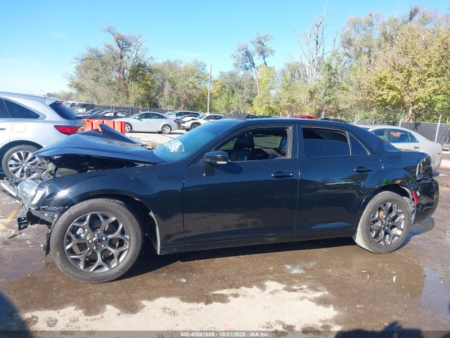 Chrysler 300 300s
