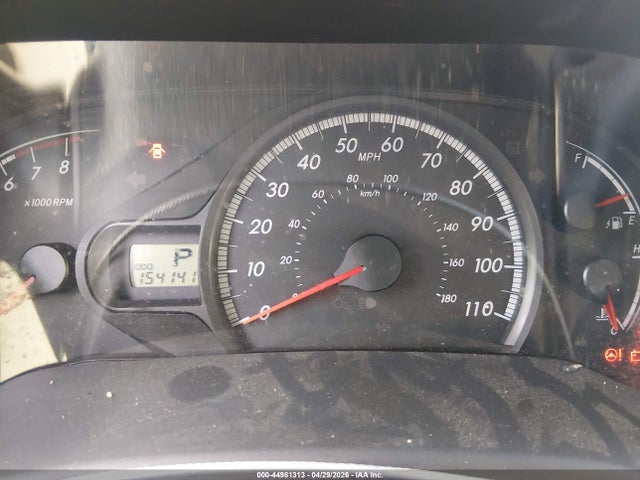 Toyota Sienna Le V6