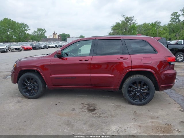 Jeep Grand Cherokee Altitude 4x4