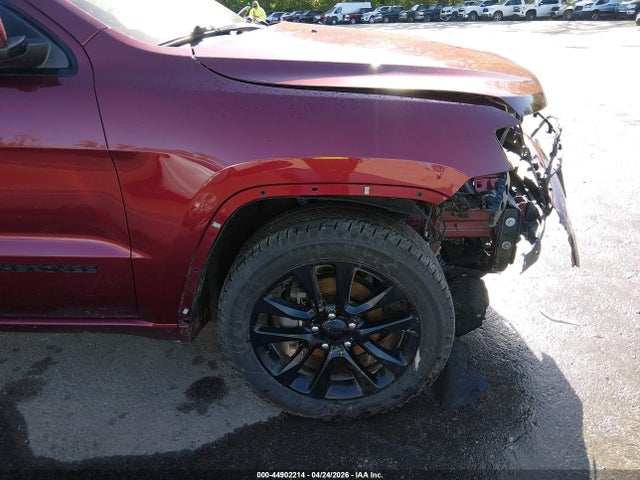 Jeep Grand Cherokee Altitude 4x4