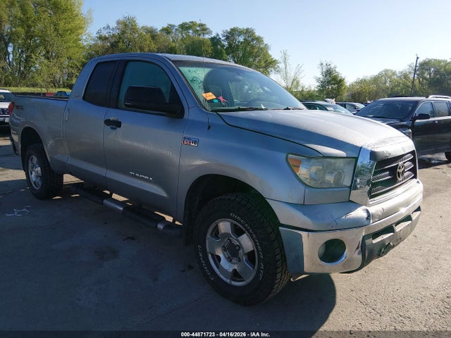 Salvage Toyota Tundra Image
