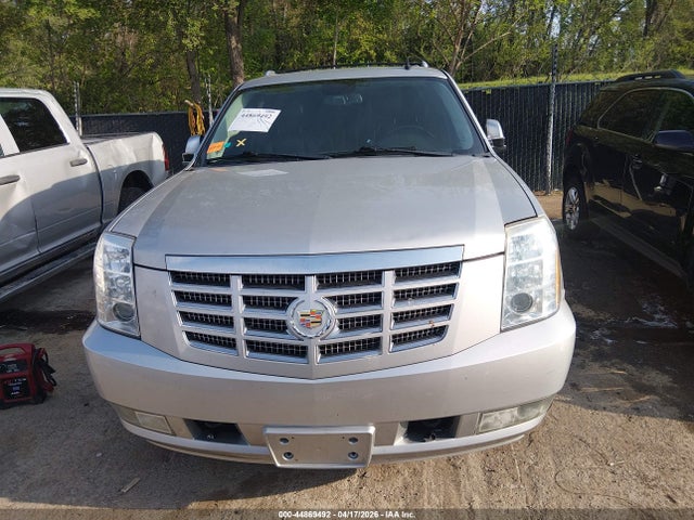 Cadillac Escalade Premium