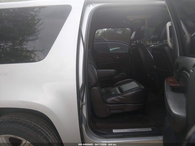 Cadillac Escalade Premium