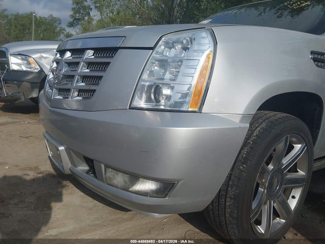 Cadillac Escalade Premium