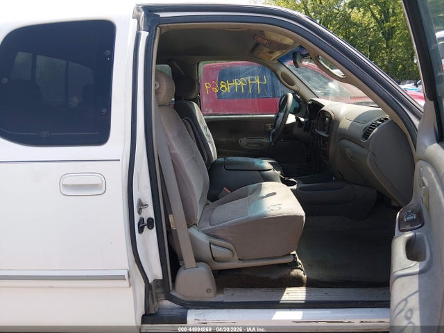 Toyota Tundra Limited V8