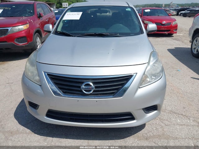 Nissan Versa 1.6 Sv