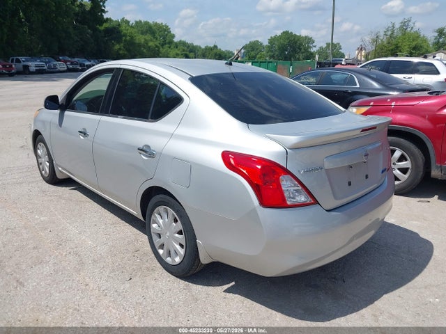 Nissan Versa 1.6 Sv