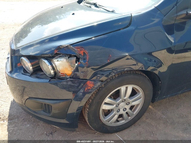 Chevrolet Sonic Lt Auto