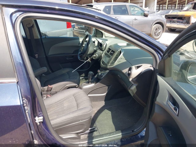 Chevrolet Sonic Lt Auto