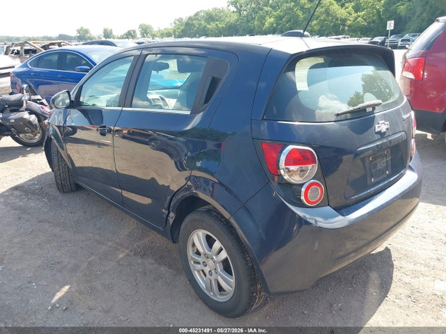 Chevrolet Sonic Lt Auto