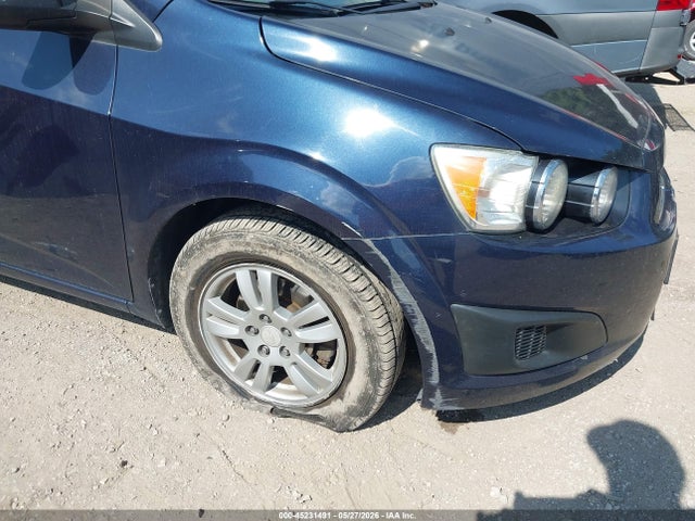 Chevrolet Sonic Lt Auto