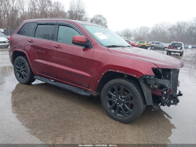Salvage Jeep Grand Cherokee Image
