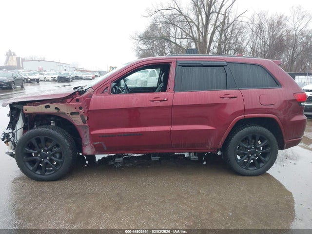 Jeep Grand Cherokee Altitude 4x4