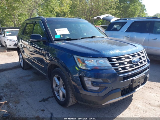 Salvage Ford Explorer Image