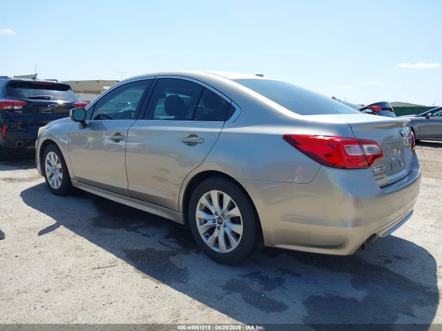 Subaru Legacy 2.5i Premium