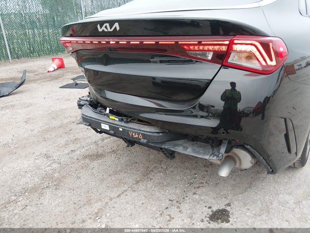 Kia K5 Ex