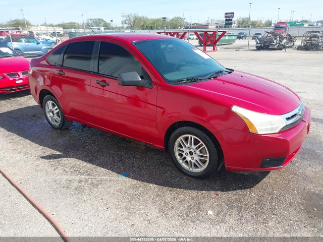 Salvage Ford Focus Image
