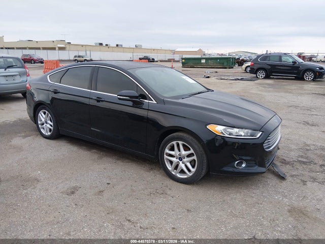 Salvage Ford Fusion Image
