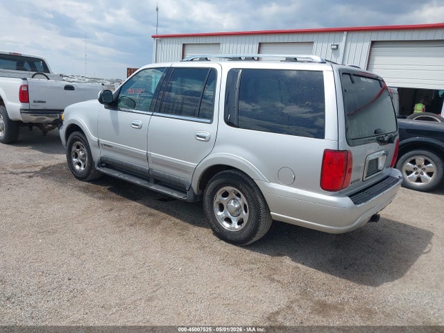 Lincoln Navigator