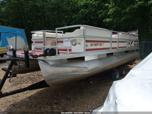 Maurell Pontoon